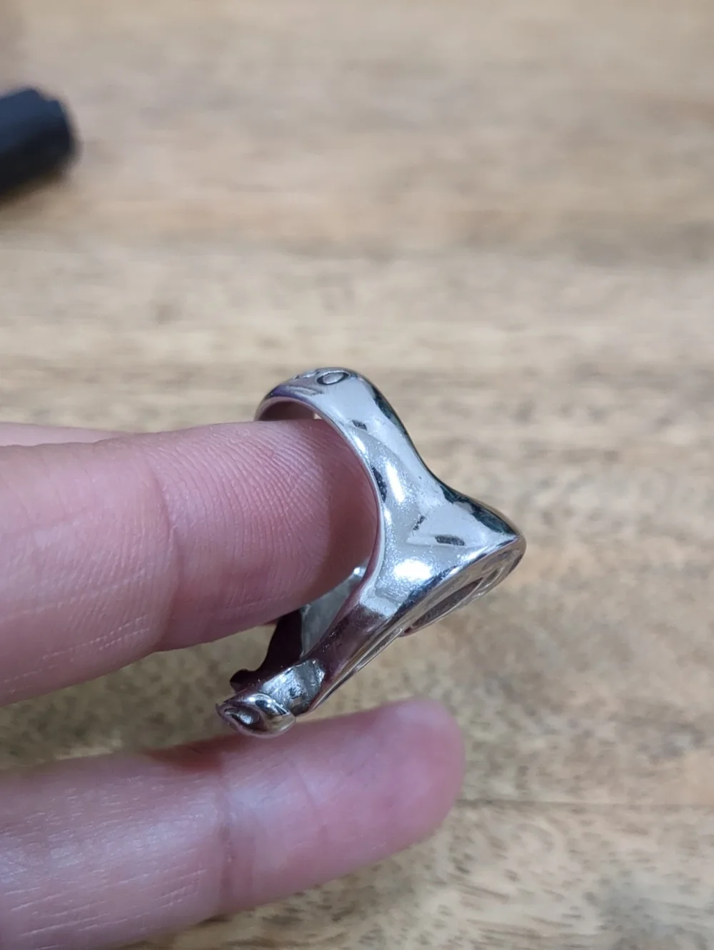 N/A trendy stainless